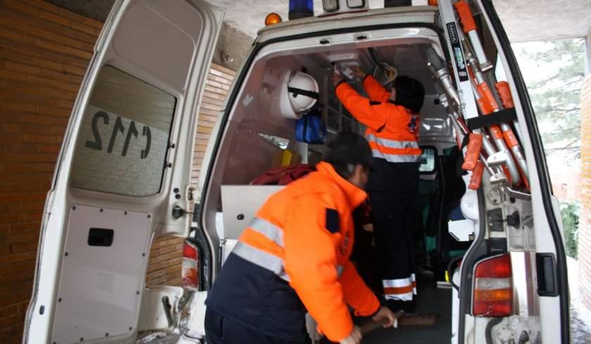 Se cere dosar penal pe numele asistentei care a lăsat-o pe soția preotului din Bacău să se arunce din ambulanță