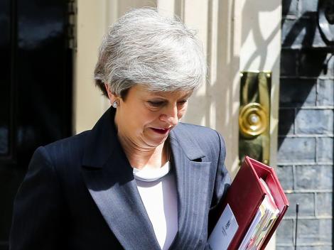 Theresa May și-a dat demisia! Premierul britanic, în lacrimi în urma scandalului pe tema Brexit: ”Am făcut tot ce am putut!”