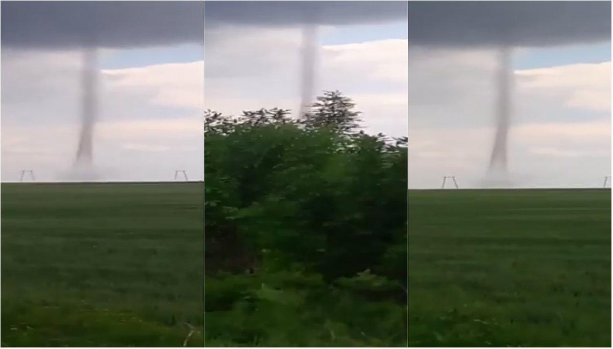 Fenomene extreme &icirc;n Rom&acirc;nia! O tornadă mare s-a format &icirc;n urmă cu puțin timp, &icirc;n județul Ialomița