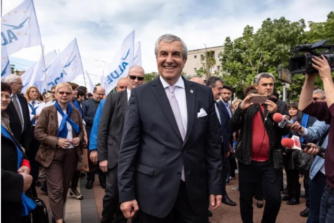 Alegeri Europarlamentare 2019. Călin Popescu-Tăriceanu a refuzat să voteze la referendum. Declarații