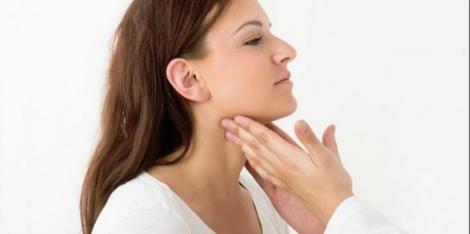 Glanda tiroidă ne poate îngrășa? Adevărul despre simptomele bolilor tiroidiene