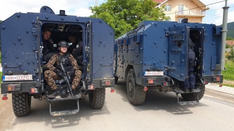 Tensiuni între Serbia şi Kosovo după un raid al poliţiei kosovare într-o zonă locuită de sârbi