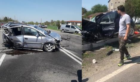 Carambol la Constanța! Trei mașini s-au izbit violent: Sunt cel puțin cinci victime