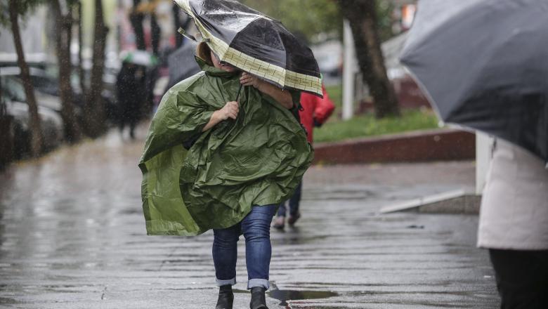 Vremea în București 30 mai - 2 iunie 2019. Află dacă scăpăm de ploi