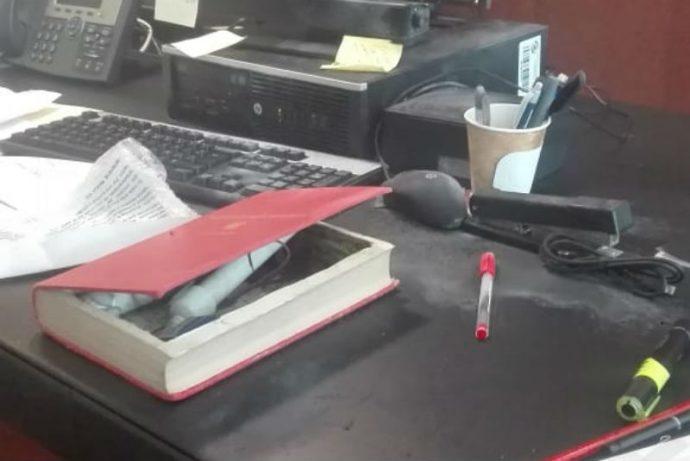 Atentat cu bombă la Senat! O senatoare a fost rănită după ce o bombă ascunsă &icirc;ntr-o carte a explodat