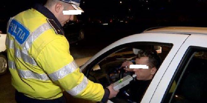 Doi ofițeri de poliție, prinși &icirc;n timp ce conduceau băuți! Celui de la Poliția Capitalei i s-a &icirc;ntocmit dosar penal!!