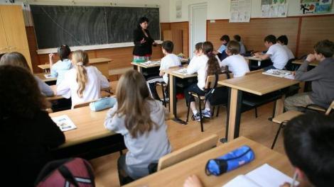 Școli închise din cauza vremii extreme! Ministrul Educației: „Ar fi absolut inacceptabil să punem copiii sub risc”