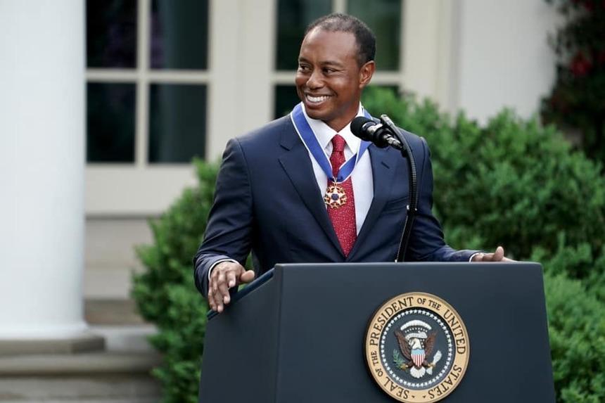 Tiger Woods a primit cea mai &icirc;naltă distincţie civilă a SUA, Medalia Prezidenţială a Libertăţii
