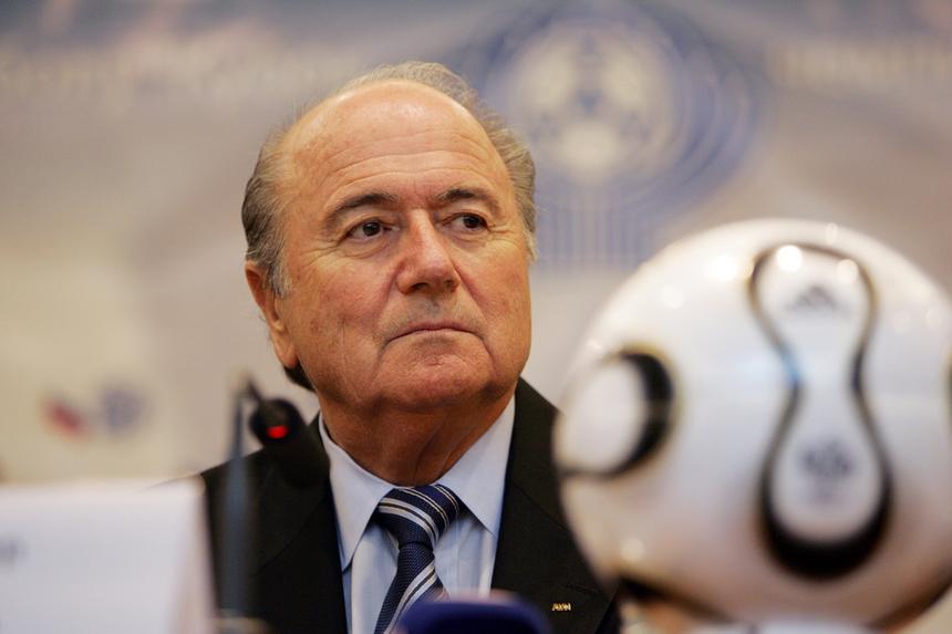 Sepp Blatter spune că va da &icirc;n judecată FIFA şi pe Infantino
