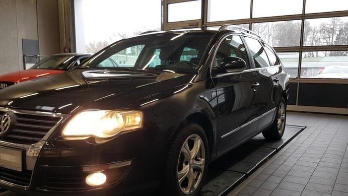ANAF scoate la licitație mașini confiscate. Volkswagen Passat cu mai puțin de 1.000 de euro, pe lista din iunie