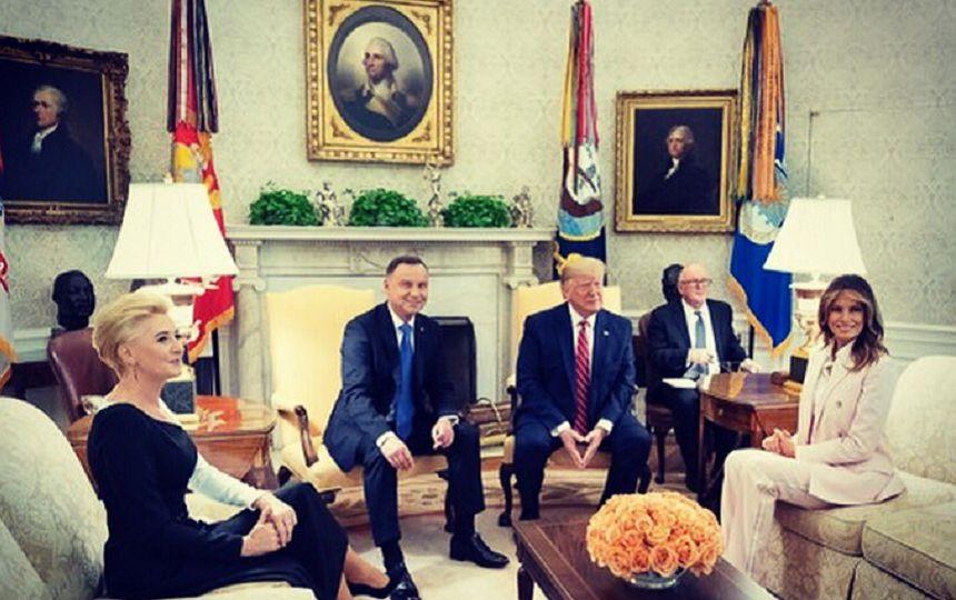 Trump promite să trimită 1.000 de militari suplimentari &icirc;n Polonia şi critică Germania, &rdquo;ostatica&rdquo; Moscovei &icirc;n aprovizionarea energetică