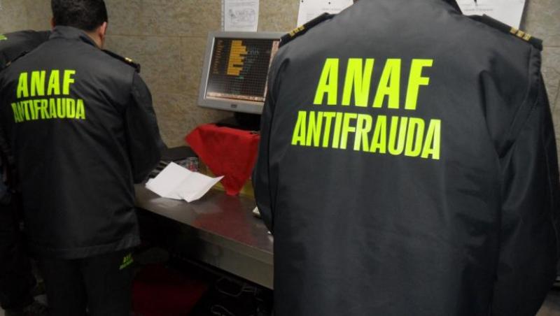 Români înșelați în numele ANAF! Cum sunt păcăliți oamenii în mediul online fără să aibă habar
