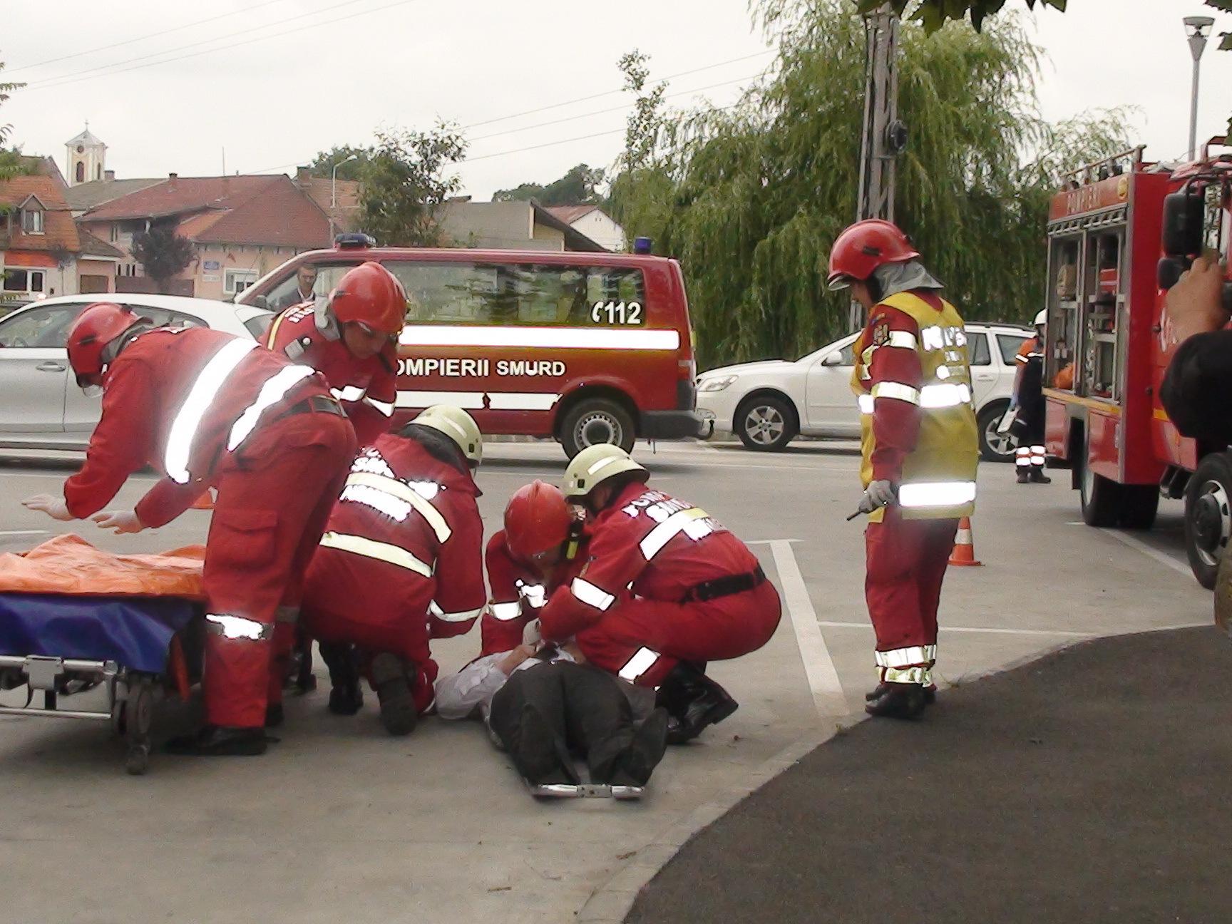 Un bărbat din județul Bihor a murit după ce un zid al locuinţei s-a prăbuşit peste el. Omul &icirc;și renova casa