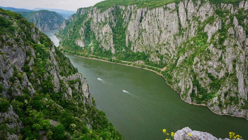 Ce obiective turistice poți vizita la Cazanele Dunării. Galerie foto