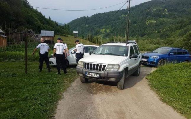 Fetiță de șapte ani, &icirc;mpușcată de un polițist din greșeală, &icirc;n timpul unei urmăriri. &Icirc;n mașină se aflau alți trei copii