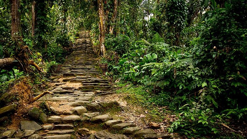 Cât costă o excursie în orașul cu 650 de ani mai vechi decât Machu Picchu