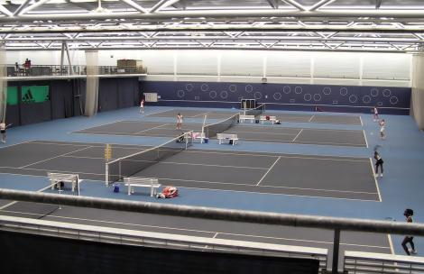 Federaţia britanică  a anunțat că va investi 280 de milioane de euro în 96 de centre de tenis acoperite