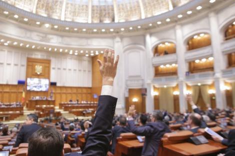 Camera Deputatilor a adoptat Legea pensiilor, în calitate de for decizional