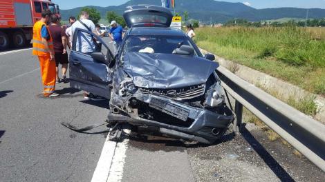 Şase persoane, rănite într-un accident pe DN 1, în județul Brașov. Două dintre victime sunt copii