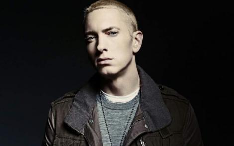 „Dacă îl vezi, spune-i că i-am tăiat gâtul, în vis”. A murit tatăl lui Eminem, omul pentru care a compus „Cleanin' Out My Closet”! Cum i-a frânt inima rapperului