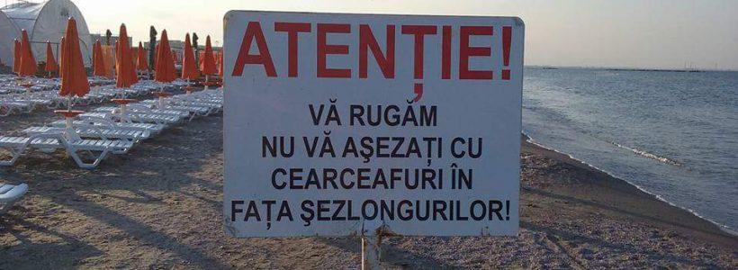 Legea e ignorată de aproape toți hotelierii de la malul mării. Amenzi uriașe pentru șezlonguri