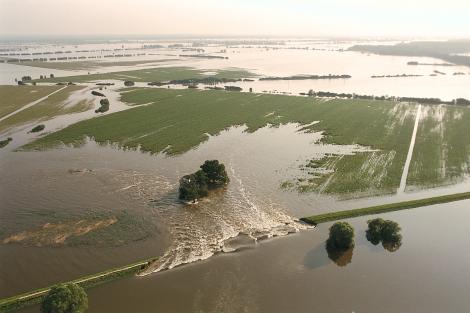 Alertă în România! Cod portocaliu de inundații pe Dunăre, valabil două săptămâni. Mai multe județe vor fi afectate