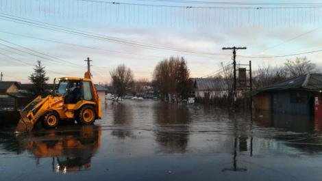 Drumuri blocate în România din cauza inundațiilor