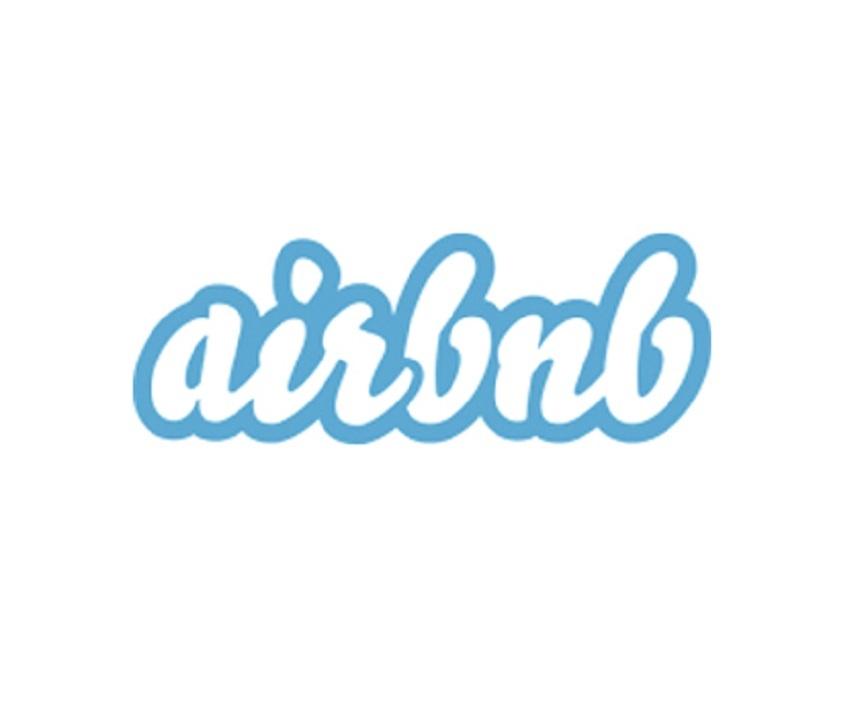Comisia Europeană anunță că Airbnb se aliniază cererilor Comisiei de prezentare a ofertelor de cazare