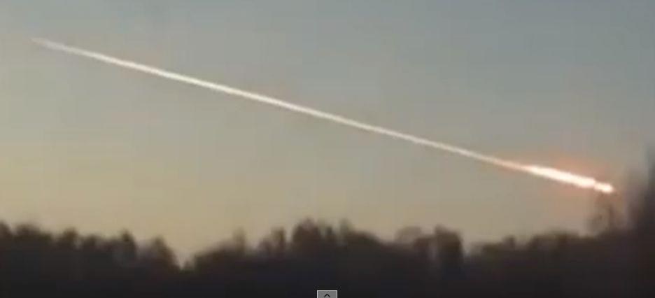 Un fenomen misterios, asemănător unei explozii, a produs panică &icirc;n Iaşi. Zgomotul puternic ar fi fost produs de un meteorit