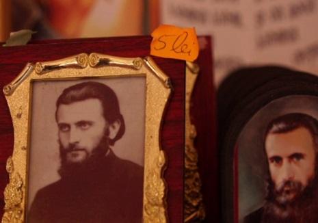 Părintele Ardealului, rost de scandal. Reprezentanții Bisericii nu mai pot vinde obiecte cu Arsenie Boca