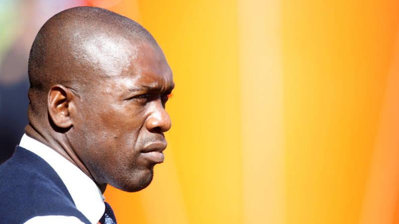 Clarence Seedorf şi Patrick Kluivert au fost demişi de la naţionala Camerunului, după eliminarea prematură de la Cupa Africii