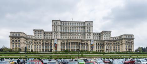 Jumătate din populația Bucureștiului muncește, un sfert sunt pensionari