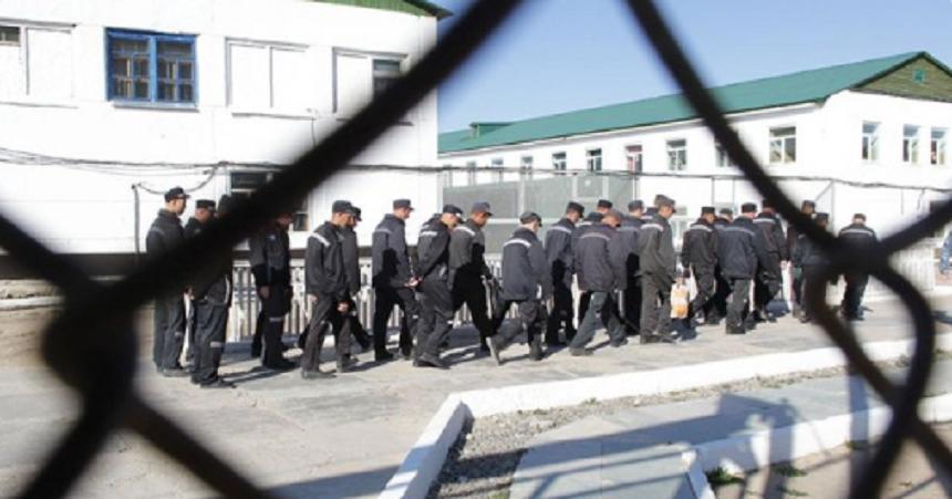 Kievul acceptă schimbul de prizonieri cu separtiştii proruşi