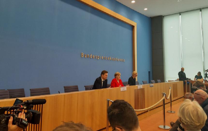 Merkel, după crizele de tremurat: &rdquo;Sunt capabilă să-mi exercit funcţia&rdquo;