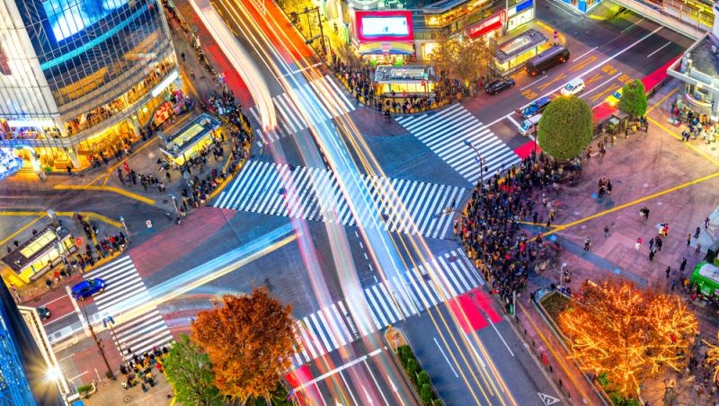 Cea mai aglomerată intersecție din lume se află  în Tokyo