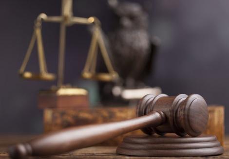 Cazul Sorina: Dosarul privind interzicerea părăsirii ţării a fost strămutat la Tribunalul Olt