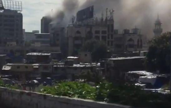 Un incendiu s-a podus la o clădire de nouă etaje din orașul Mumbai