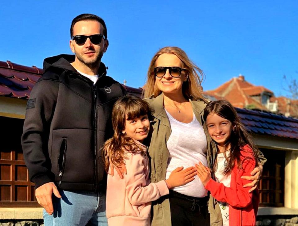 A născut soția lui Mihai Morar! Acesta a făcut anunțul &icirc;n direct! Care este starea de sănătate a copilului