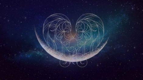 Horoscop weekend 26-28 iulie: Luna în Gemeni aduce bucurie unei zodii și greutății alteia