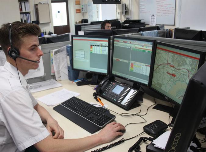 Apel la 112: &bdquo;Am şi eu două vaci şi a venit un bou. Nu ştiu al cui e&rdquo;