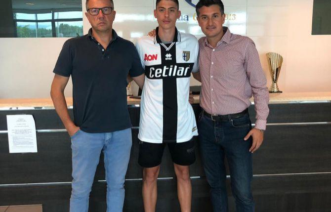 Vărul lui Ionuţ Radu, Reinaldo Radu, transferat de la Villarreal la Parma