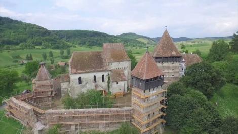 SUA au finanțat cu jumătate de milion de dolari o biserică fortificată din Sibiu