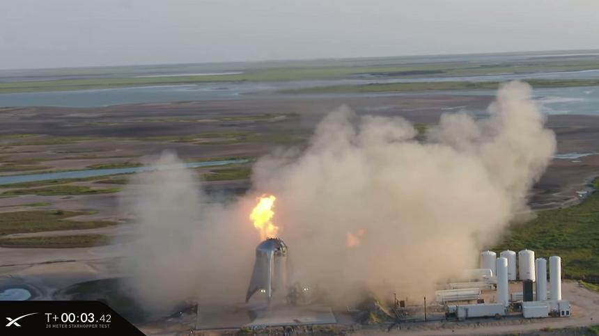 SpaceX a anulat zborul test al unui prototip de navă spaţială supranumită "Starhopper&rdquo;, după ce a scos fum şi flăcări