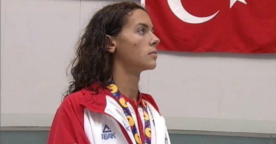 &Icirc;notătorul David Popovici, a treia medalie la FOTE, şi a 11-a pentru Rom&acirc;nia