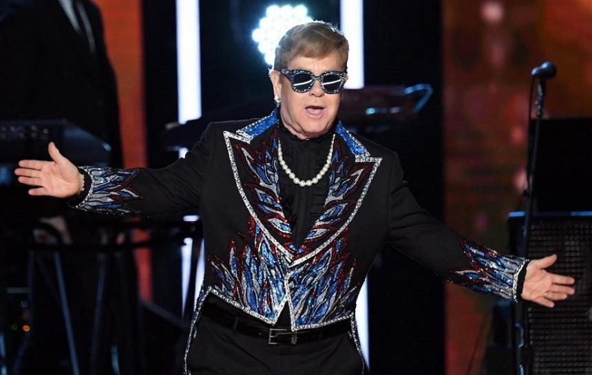 Elton John sărbătoreşte 29 de ani de c&acirc;nd a renunţat la alcool