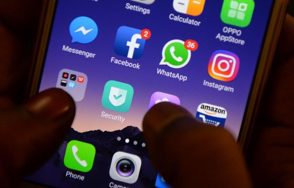 Au picat Facebook, Whatsapp și Instagram! Ce se &icirc;nt&acirc;mplă la nivel mondial!