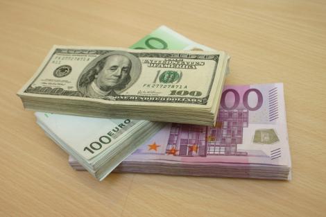 BNR Curs valutar 31 iulie 2019. Euro și dolarul cresc