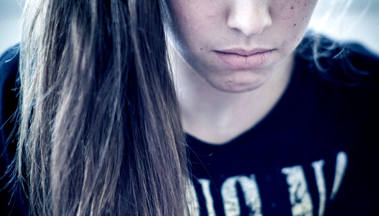 &Icirc;ncă o adolescentă dispărută &icirc;n Rom&acirc;nia! Elena este de negăsit, după ce a plecat din centrul unde era instituționalizată. Cum arată minora