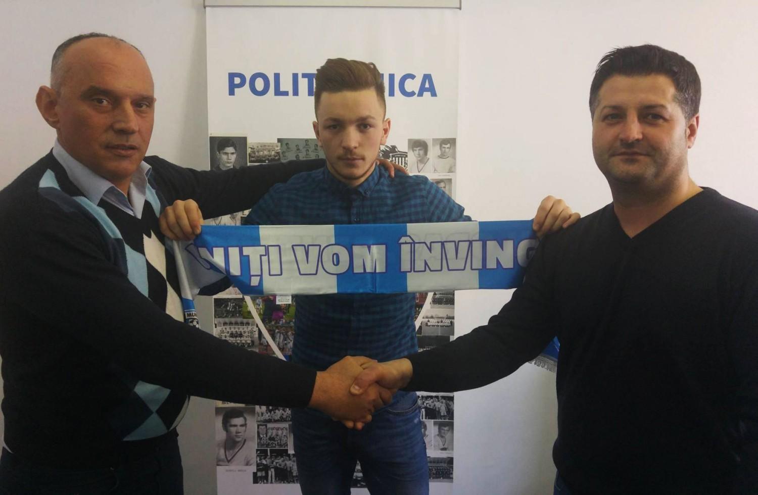 Poli Iaşi l-a transferat pe Panţ&icirc;ru la FCSB