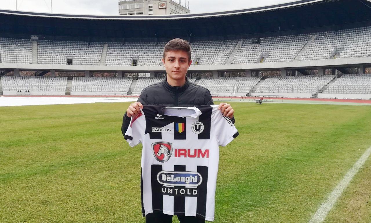 Fotbalistul rom&acirc;n care a luat 9, 96 la Bacalaureat! &bdquo;A fost un examen de maturitate. Mă aşteptam să iau peste nouă, m-am pregătit foarte bine &rdquo;